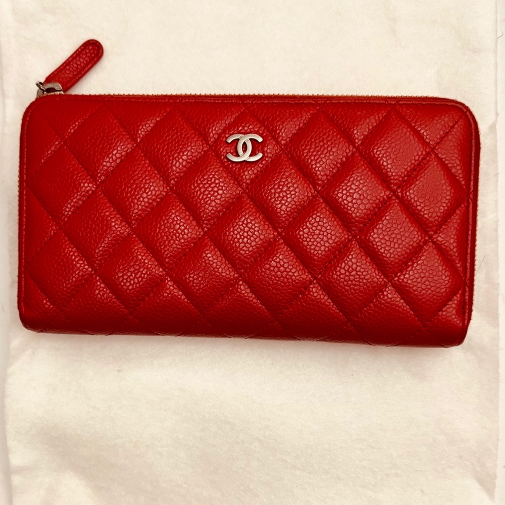 AUTH - Chanel Quilted Caviar Leather Zip around Long Wallet - Red - Good Used